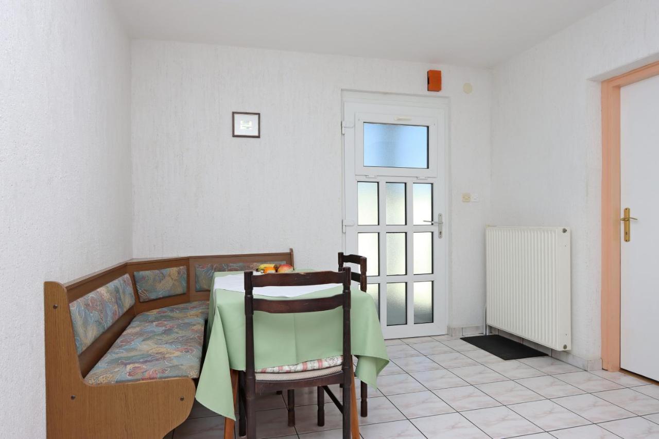 Apartments With A Parking Space Crikvenica - 12592 Exterior photo