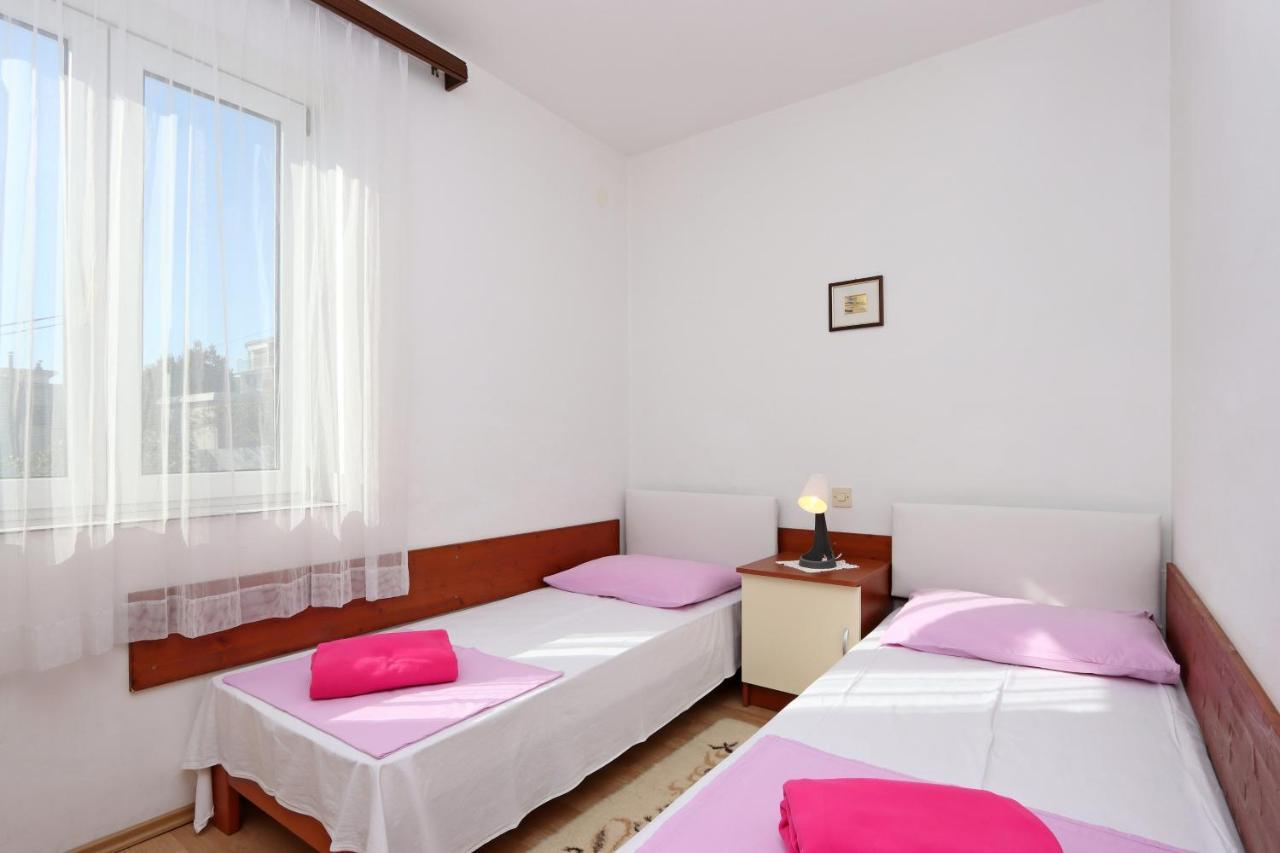 Apartments With A Parking Space Crikvenica - 12592 Exterior photo